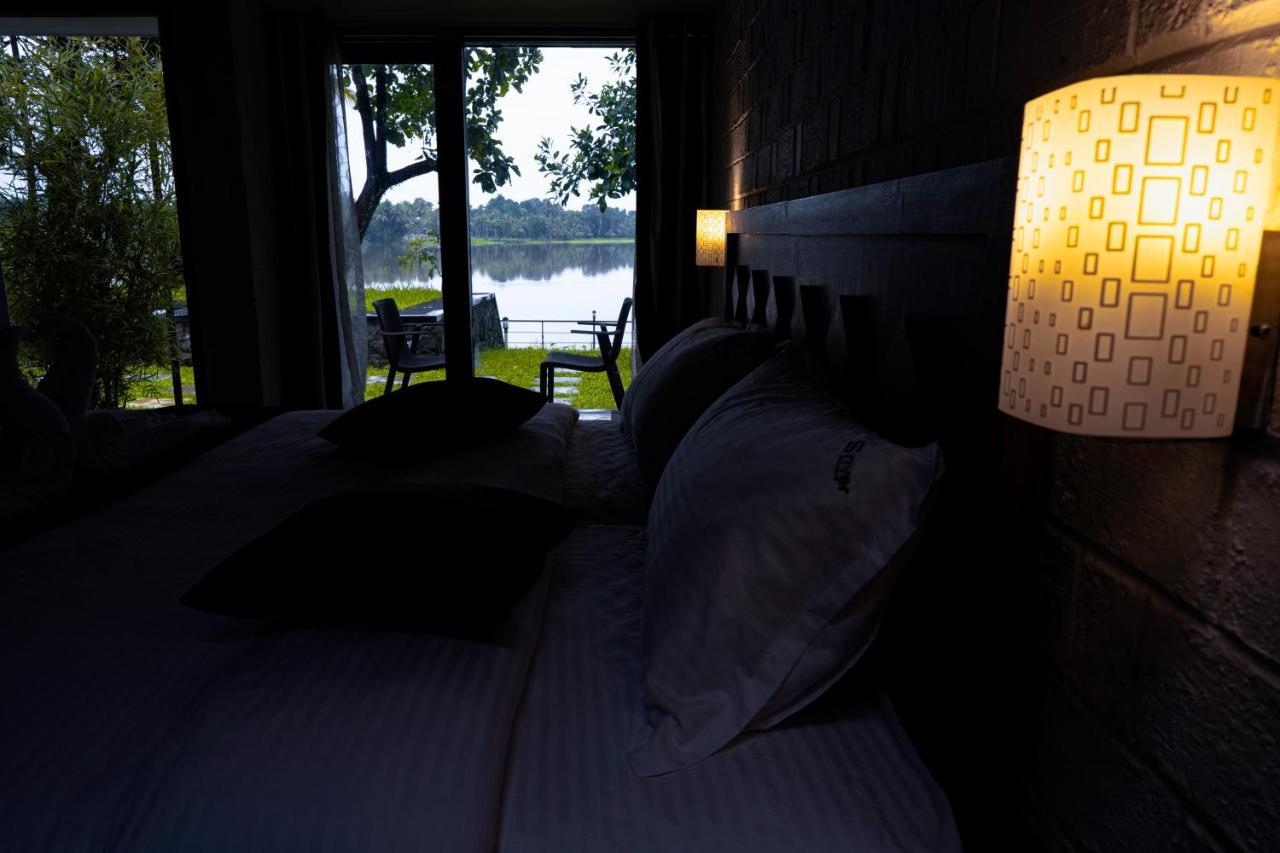 S River Resorts Kochi Exterior foto